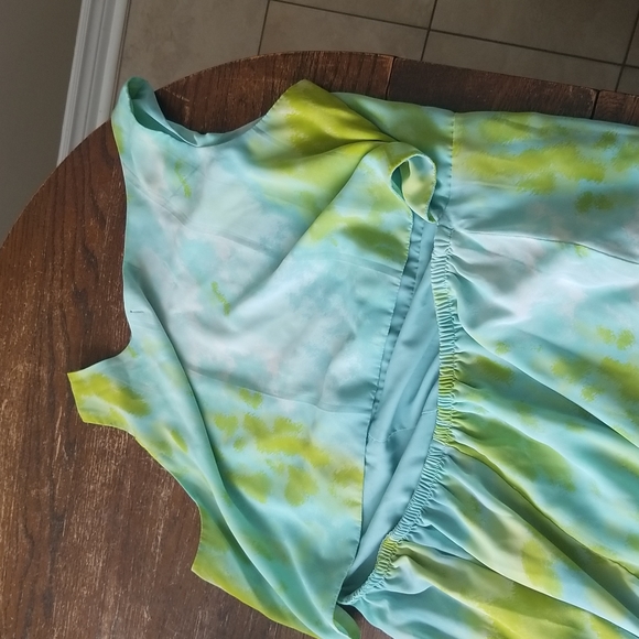 Hi-lo Jessica Simpson Dress - Picture 5 of 5